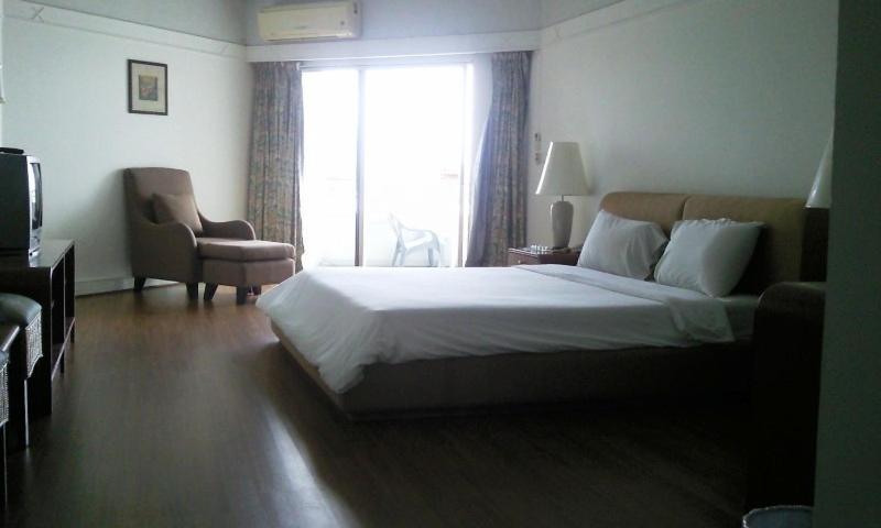 Mark Land Pattaya Beach Eksteriør billede